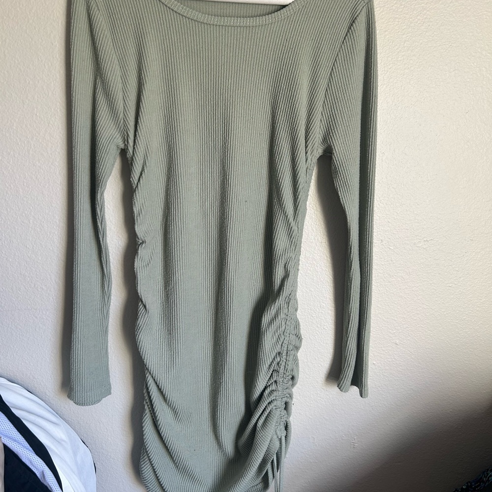 Elegant Green Ribbed Dress